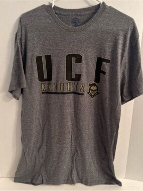 Mens Large NCAA UCF Knights Rivalry Threads Athletic Fit Tee T-Shirt NWT